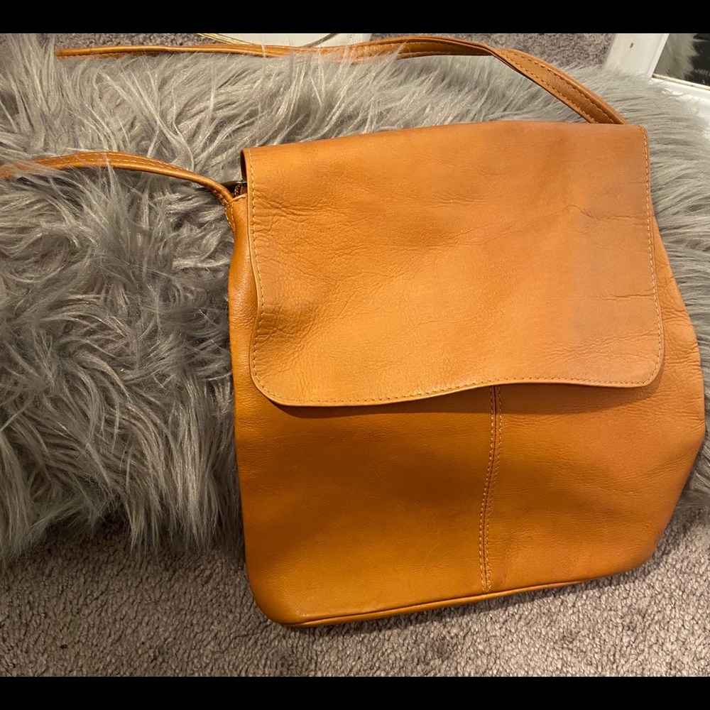 Crossbody bag